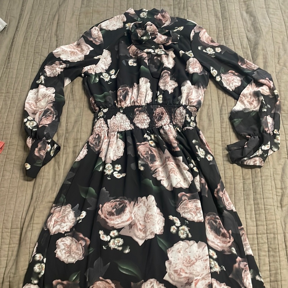 It’s super nice and I loved it but I had too many dresses.